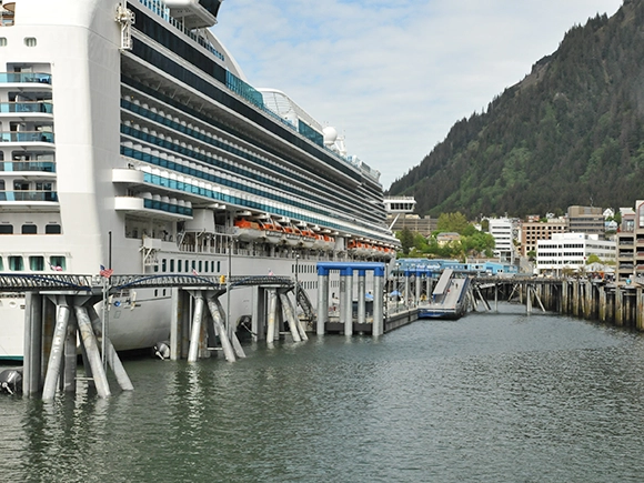 juneau cruise ship dock